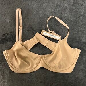 Skims Unlined Demi Bra 36C